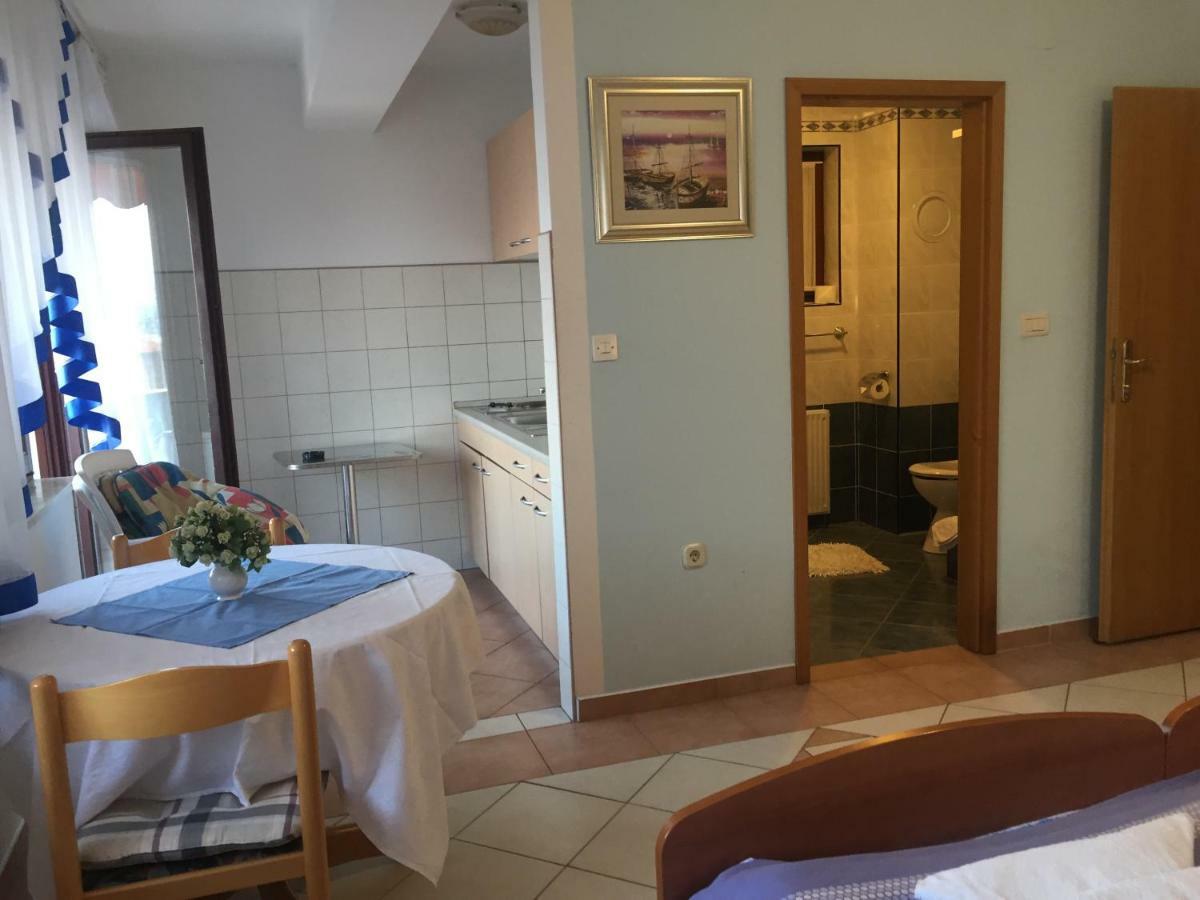 Apartment Villa Ana Опатия Экстерьер фото