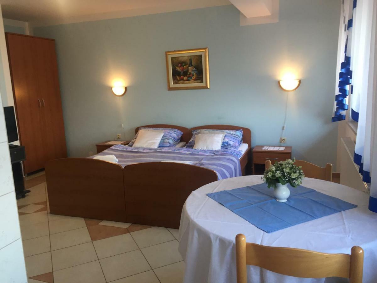 Apartment Villa Ana Опатия Экстерьер фото