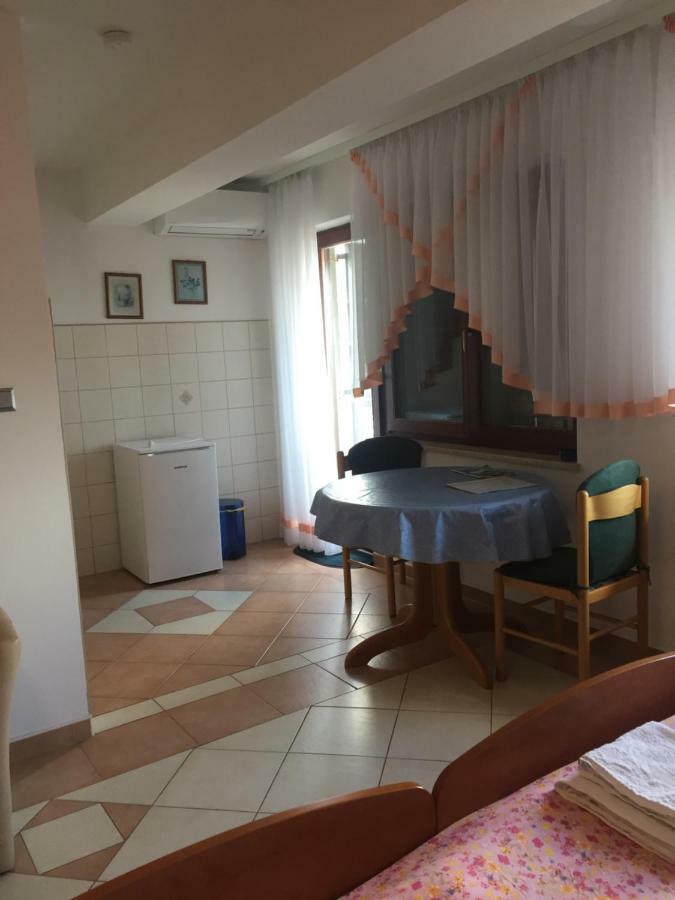 Apartment Villa Ana Опатия Экстерьер фото