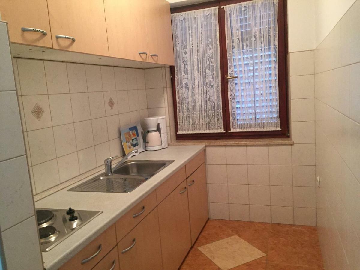 Apartment Villa Ana Опатия Экстерьер фото